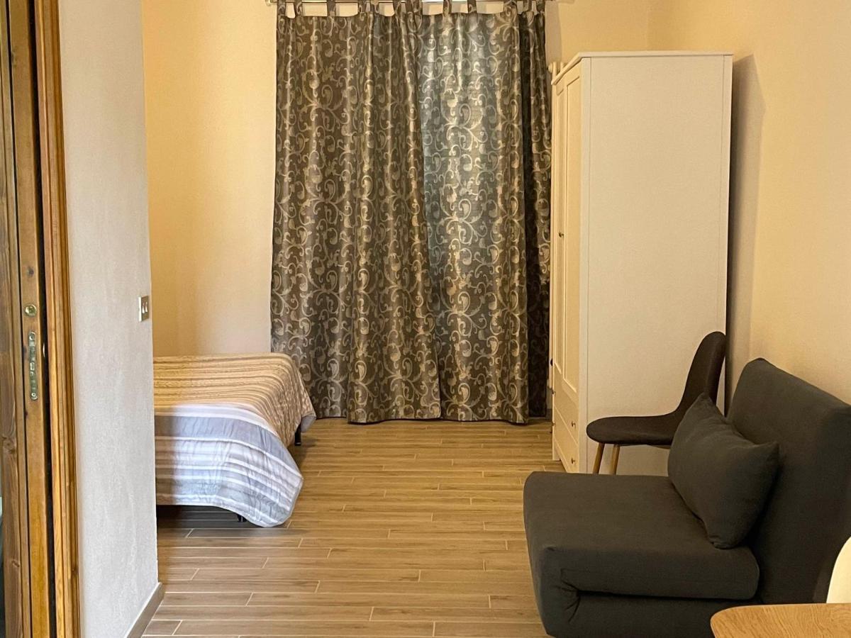 Casa Vacanza Le Case San Gimignano Ngoại thất bức ảnh