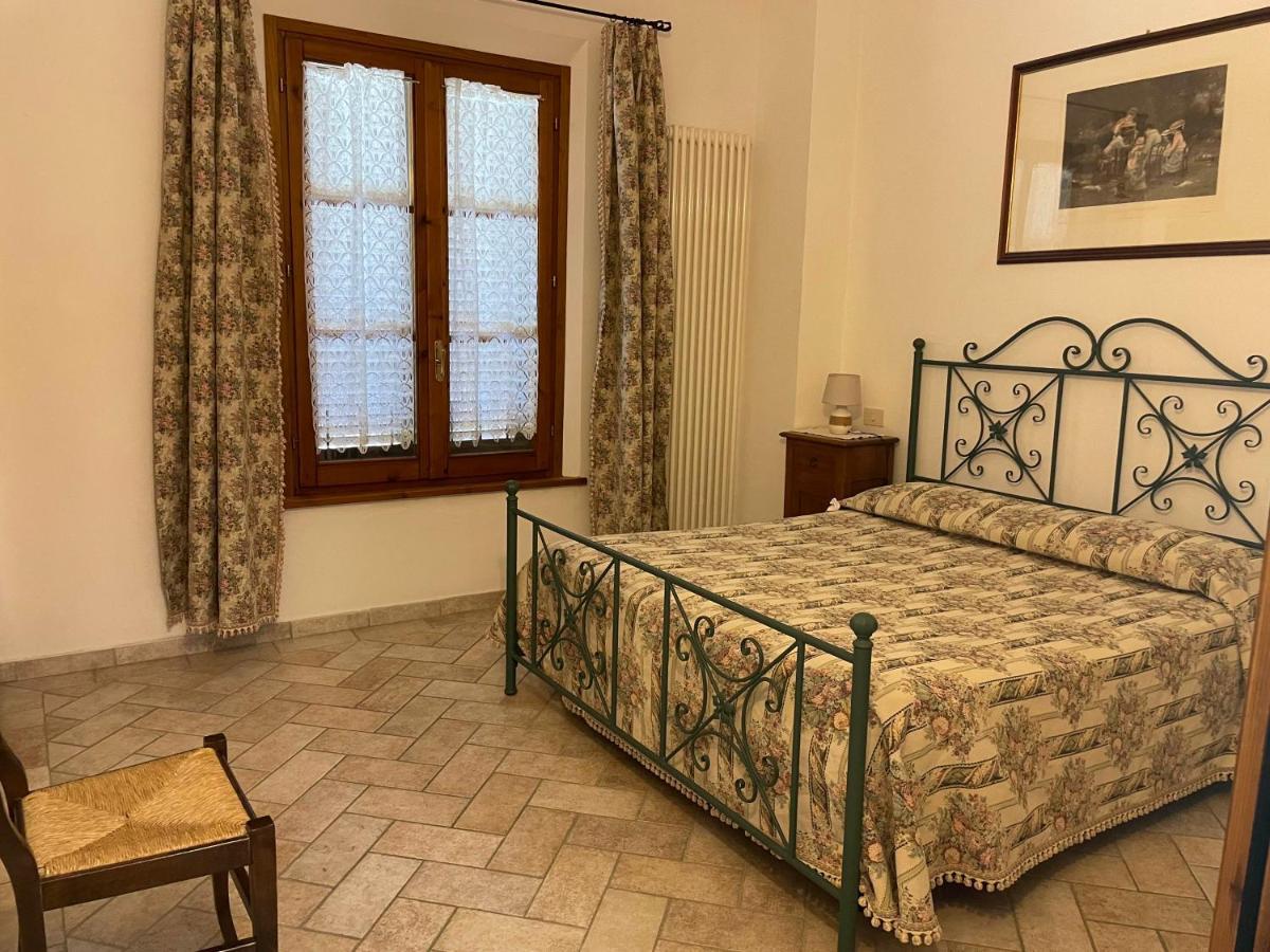 Casa Vacanza Le Case San Gimignano Ngoại thất bức ảnh