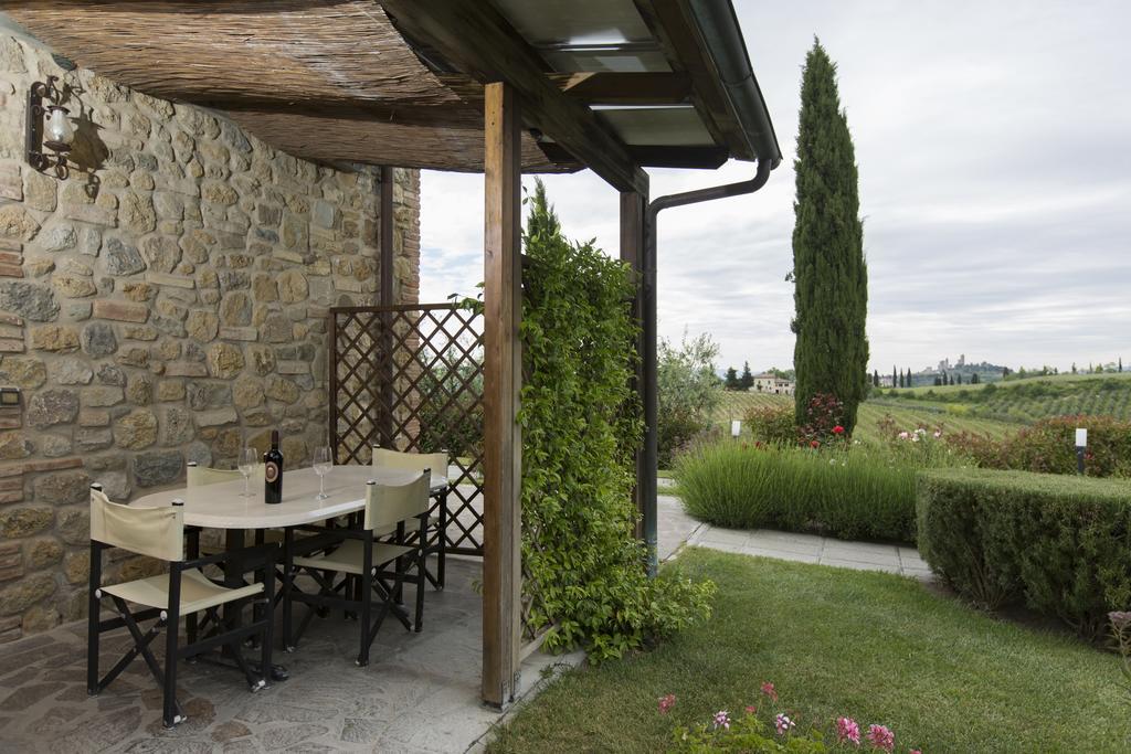 Casa Vacanza Le Case San Gimignano Ngoại thất bức ảnh